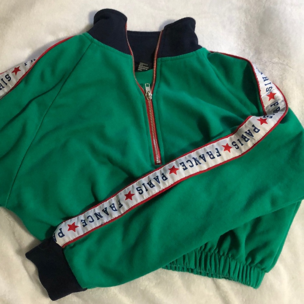 Cropped hoodie
